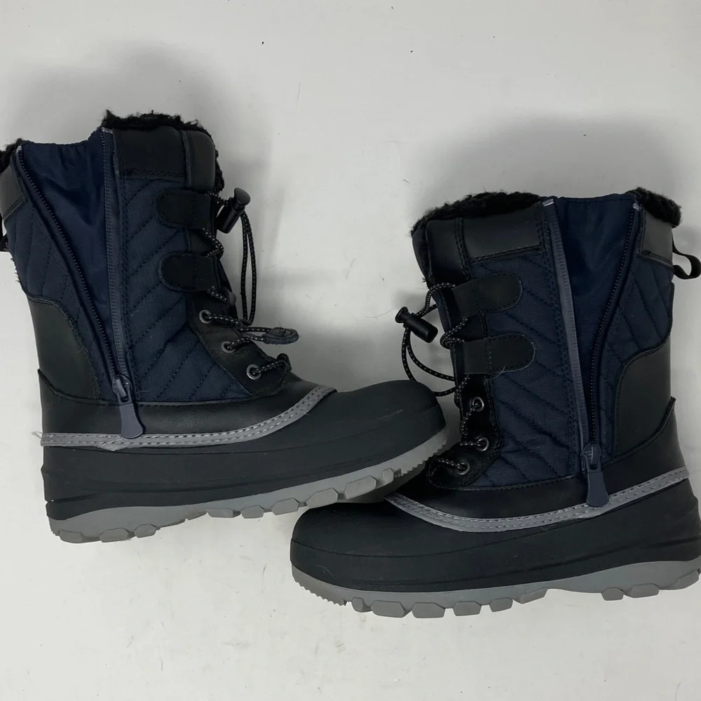 All In Motion Thermolite Ecomode Kids Skylar Winter Boots Size 2 Dark Navy/Black